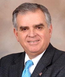 1654792587949 Raylahood Rs