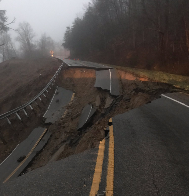 1654795260896 Tdot Sh70 Collapse
