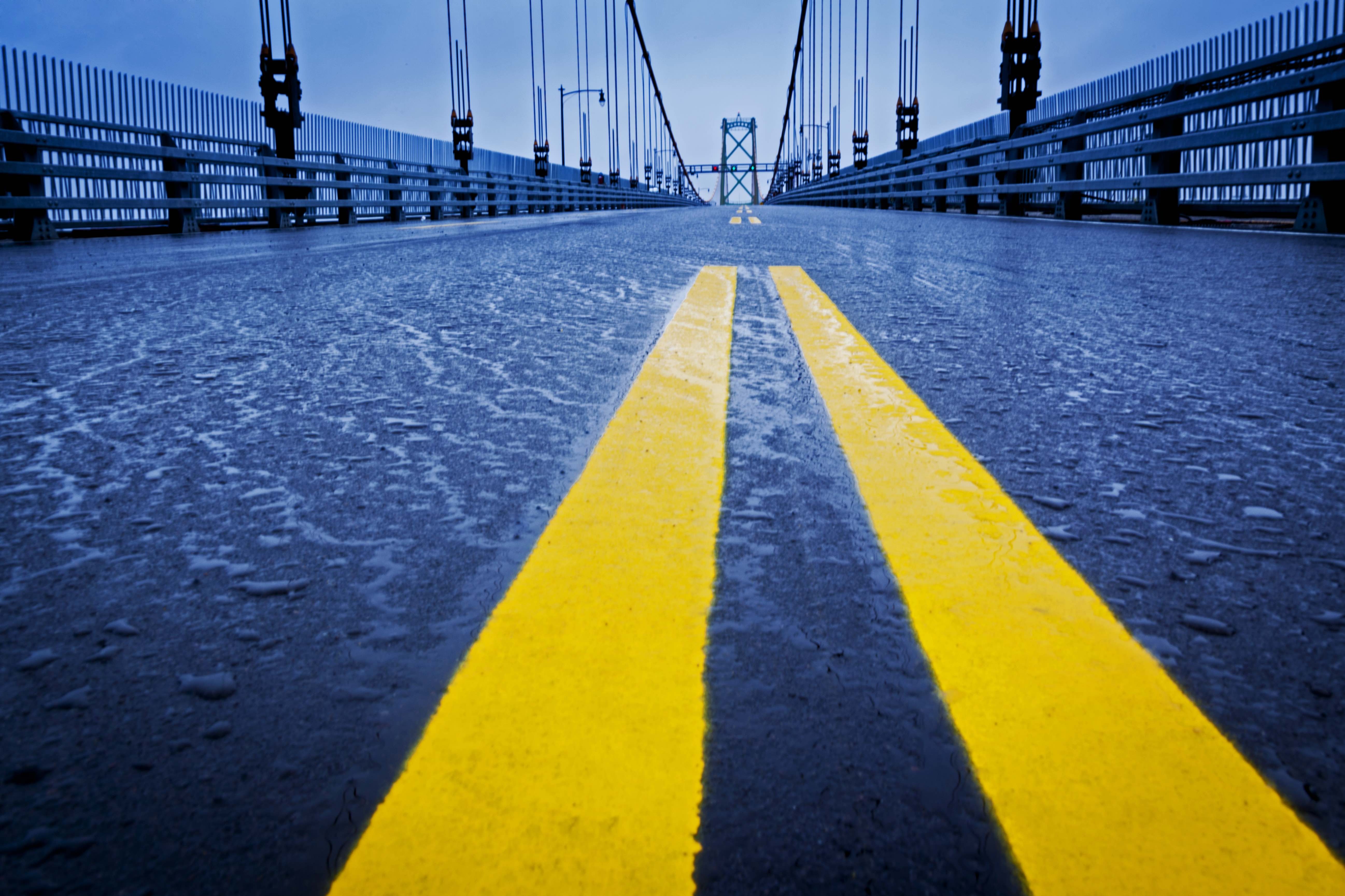 1654795903392 Rainyroad