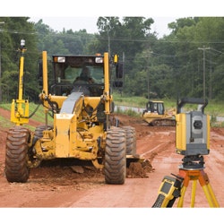 1654803910768 Trimblegcs900