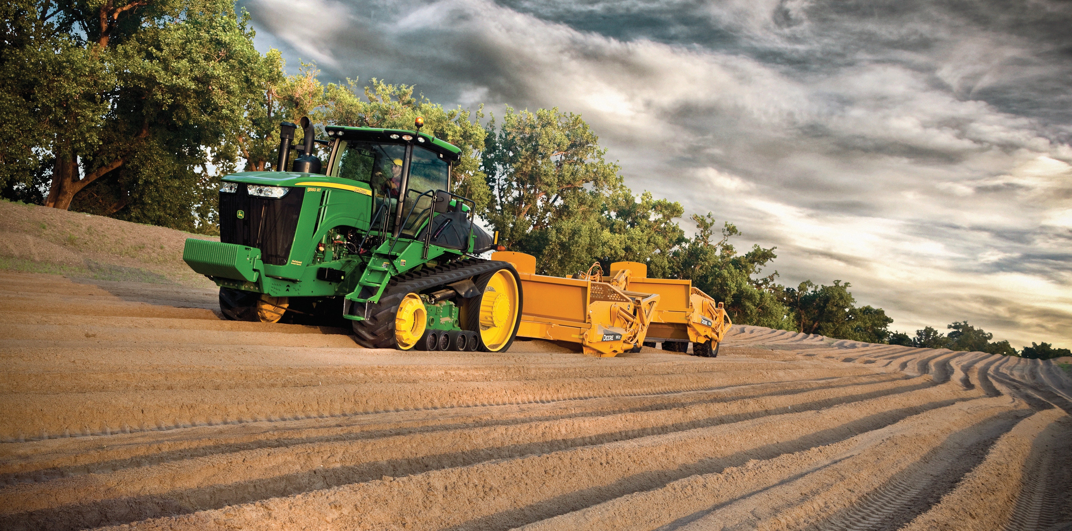 1654804854894 John Deere 9rt Scraper Tractor Cmyk