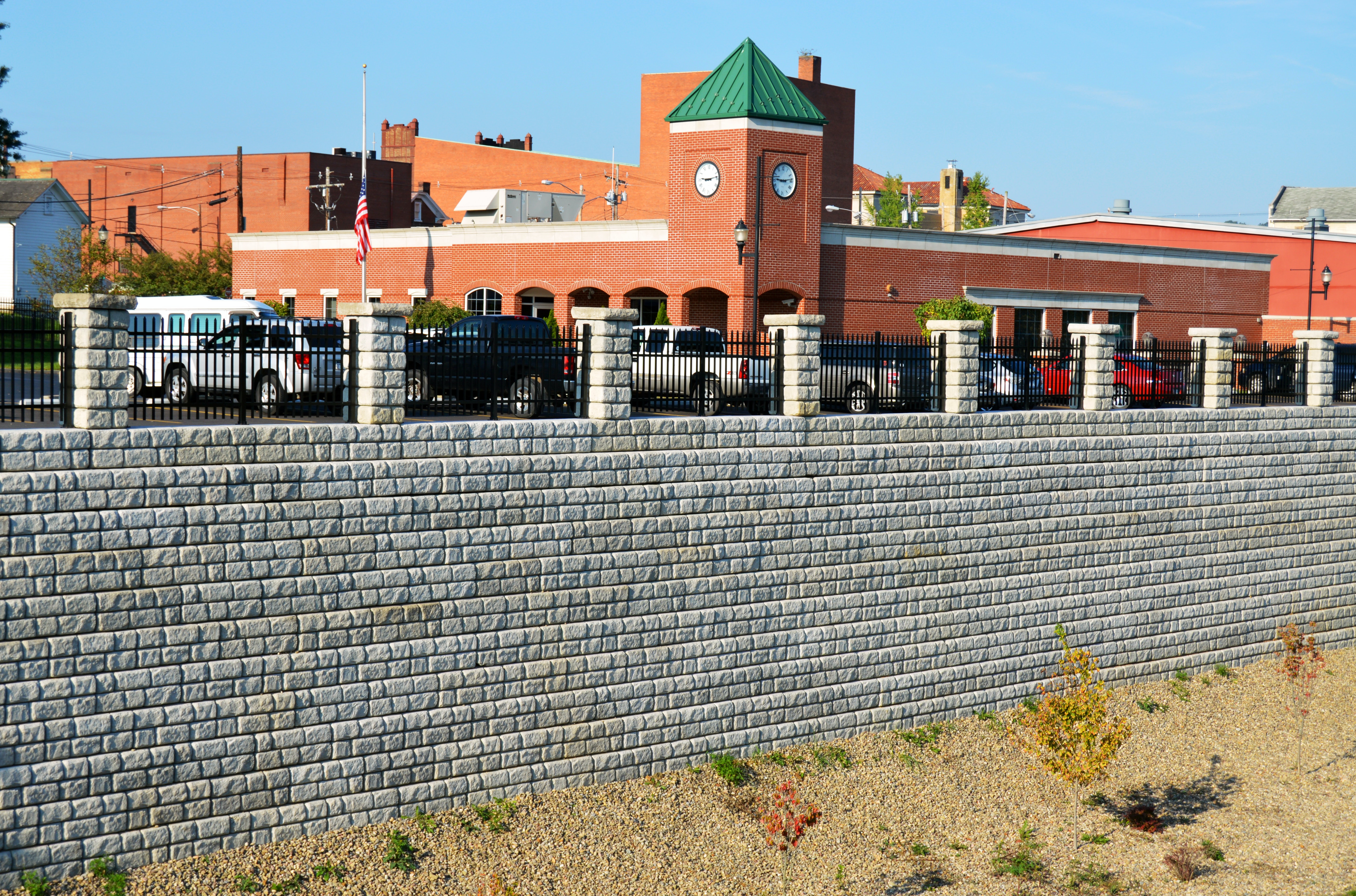 Redi-Rock-cobblestone-Reinforced-DOT-FosterSupply-CentraBusGarage-24