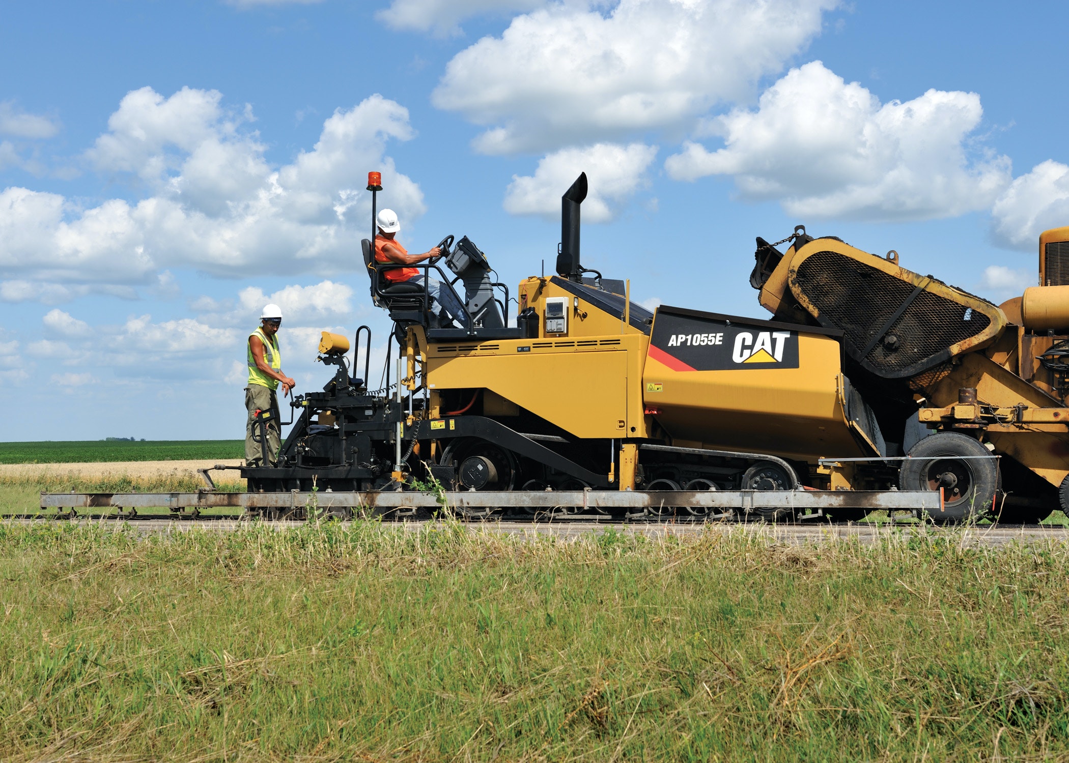 1655150101590 Cat Ap1055e Working 1