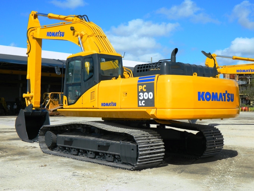 Komatsu-PC300LC-7E0-A884772