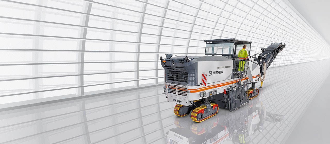 W210i_00001_HI_1280x560