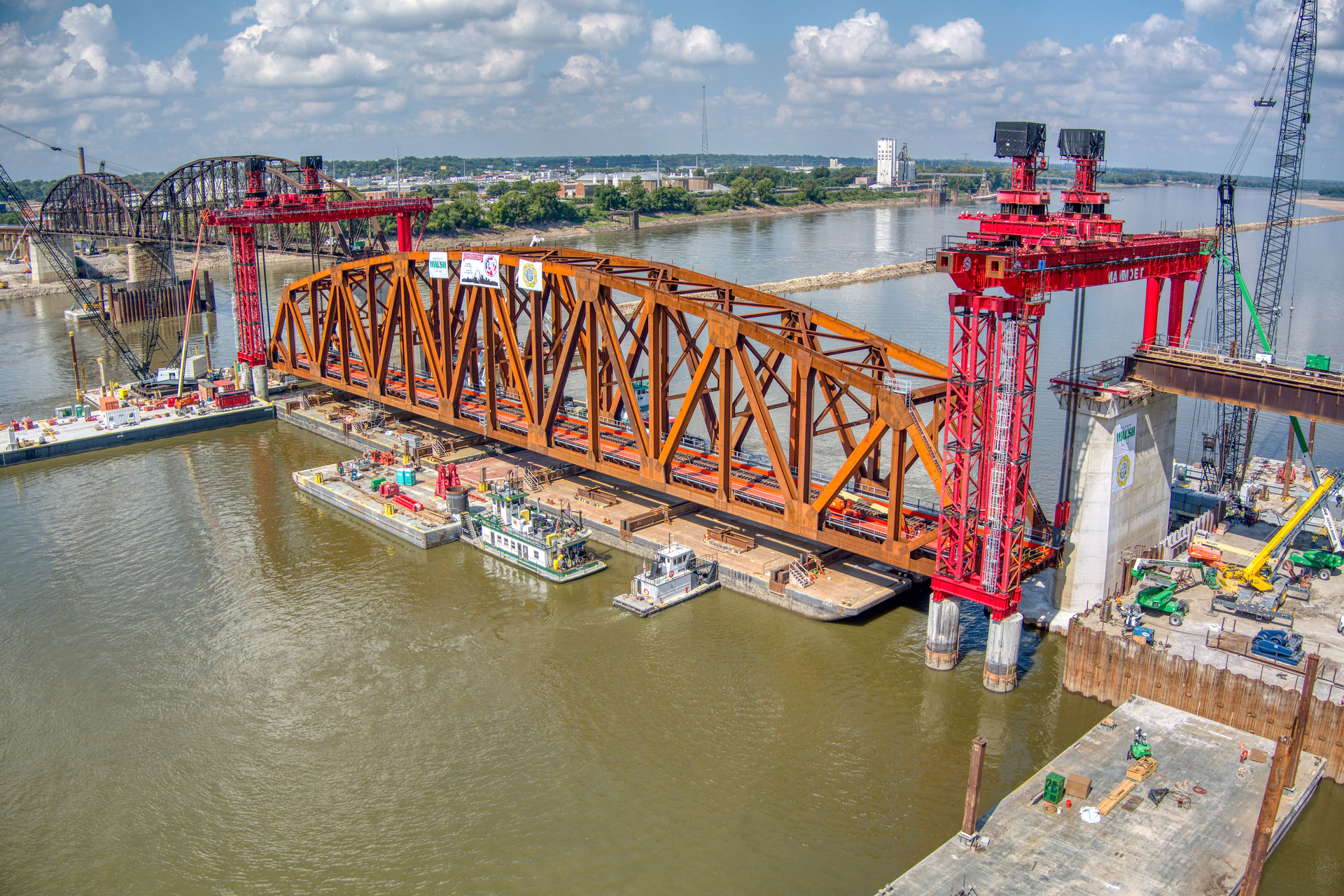 Merchants Bridge Pic3 636d62aad5fb3