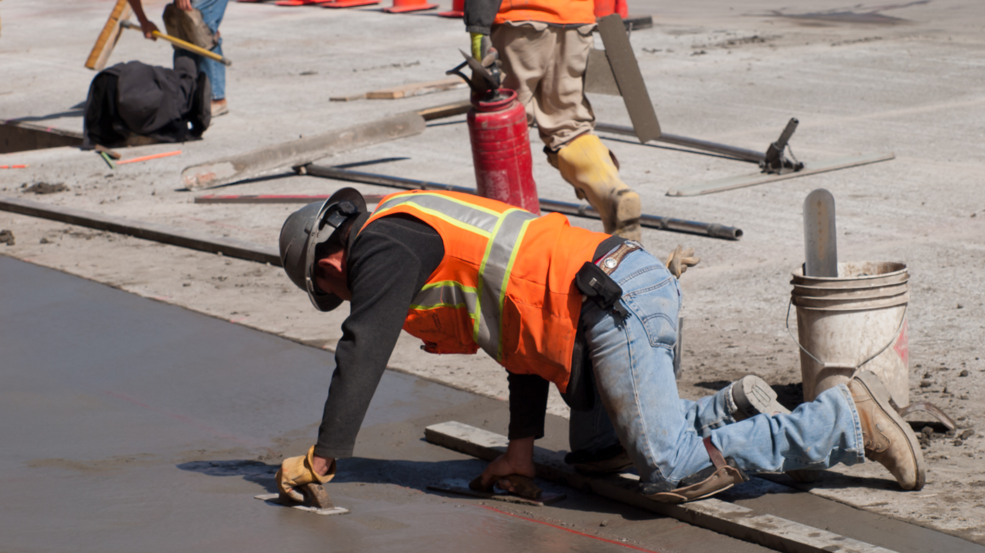 Dreamstime Xxl 42042898 64c400580302a