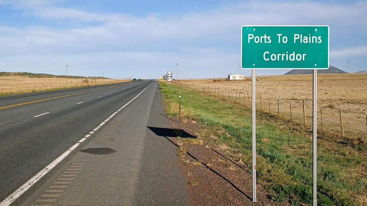 Ports To Plains Corridor Highway Interstate 27 Wikimedia 1280x853 64d63ec681f77