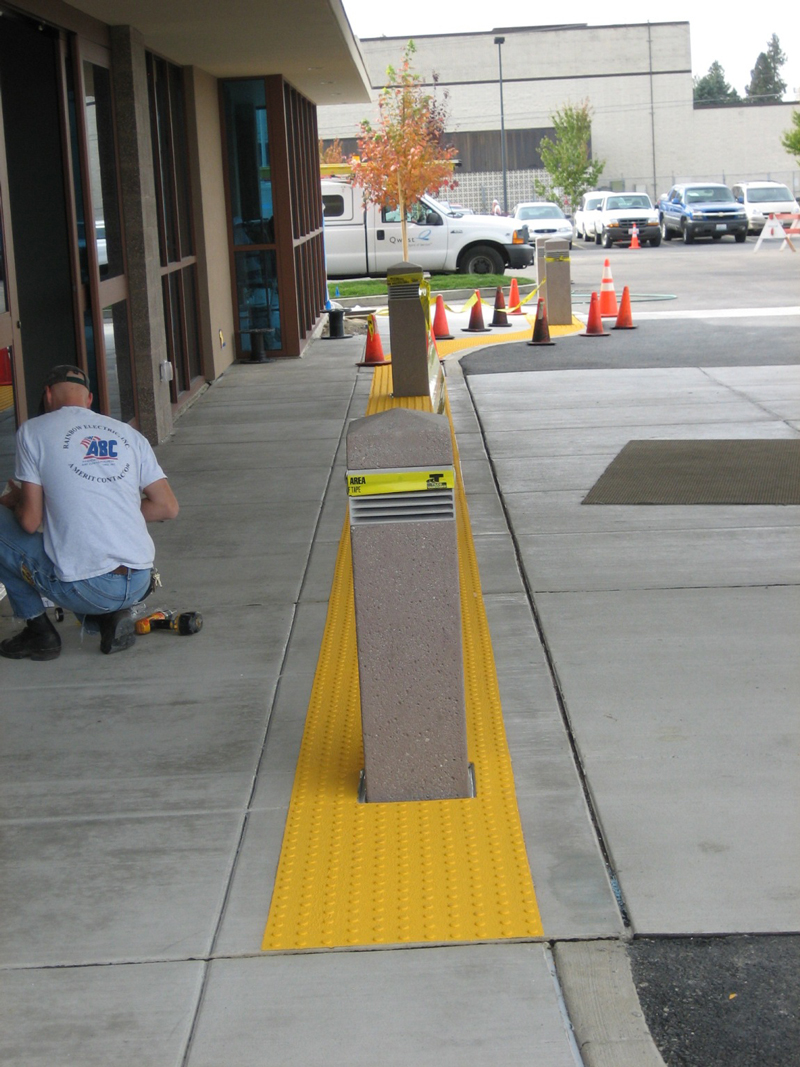 Vanguard Around Columns 800px