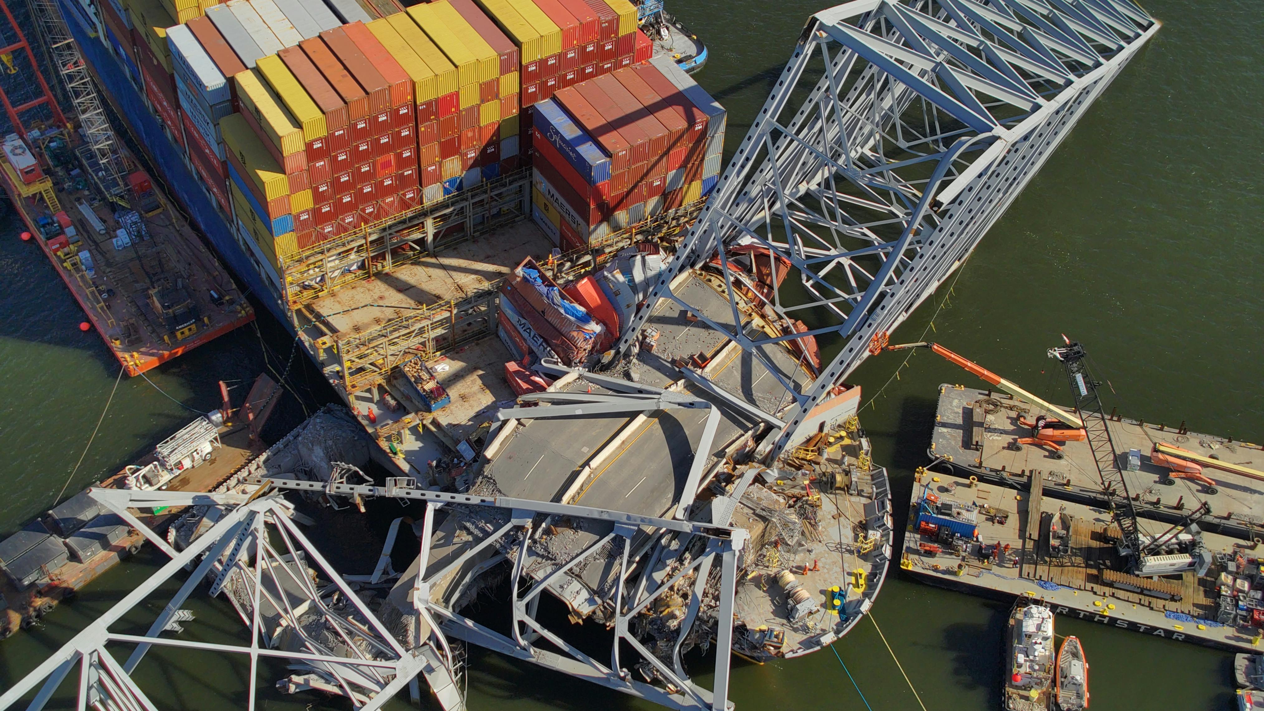 Dali wreckage from above