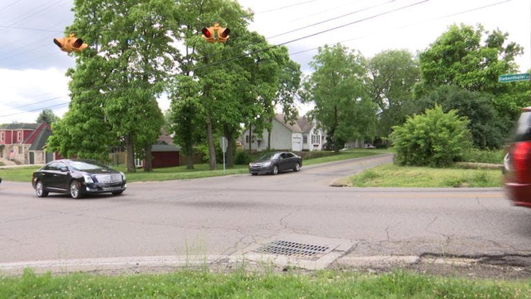 6657447ce43570117fd1600e Aaaa