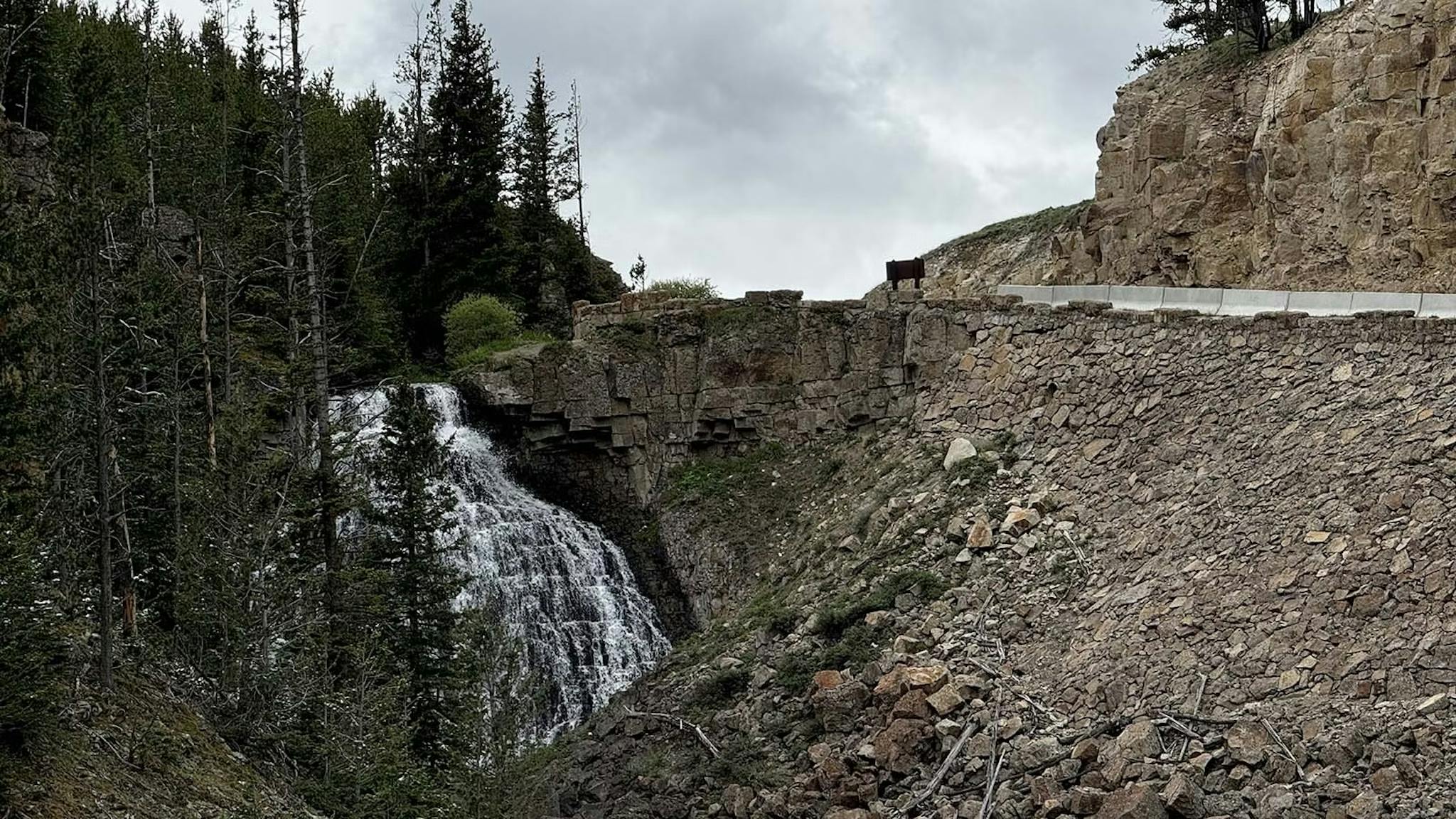 667c1f6afc5241481879f885 Blastinggoldengatecanyonimg 21966