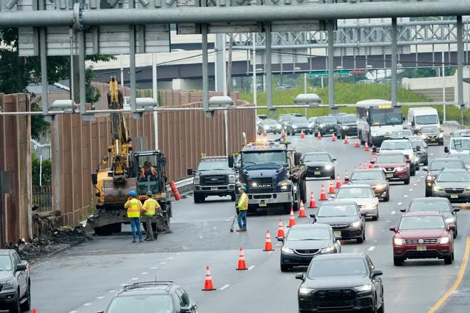 669fb464fd9d6c3ece600abc Aaa