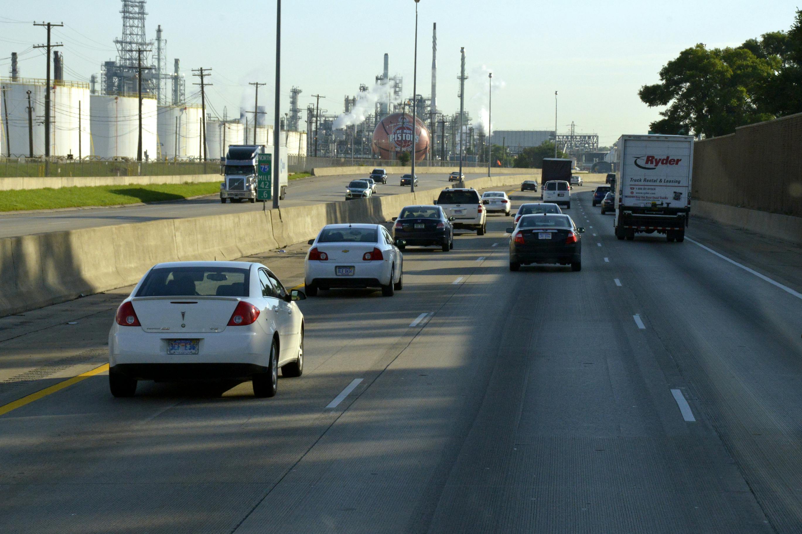 dreamstime_l_130800624