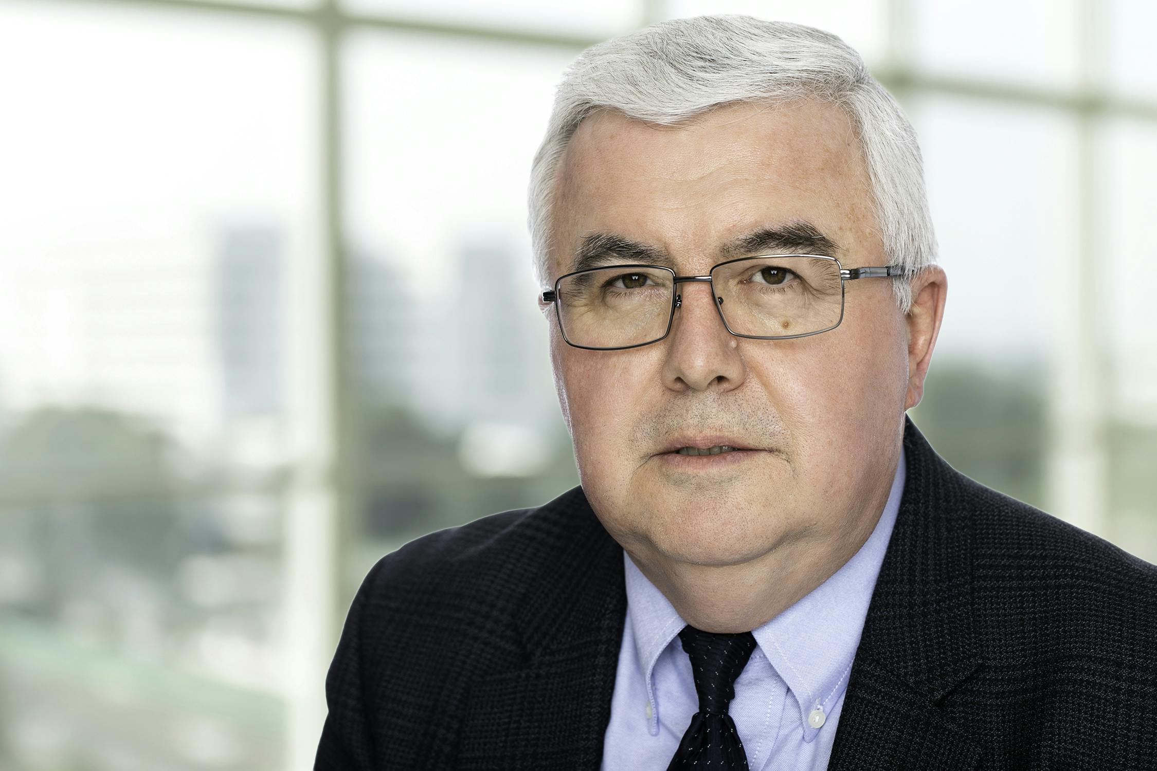 wright_bob871edit2ext__background