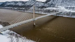 The U.S. Grant Bridge carries U.S. Route 23 over the Ohio River between Portsmouth, Ohio, and South Shore, Kentucky. The U.S. Grant Bridge carries U.S. Route 23 over the Ohio River between Portsmouth, Ohio, and South Shore, Kentucky.