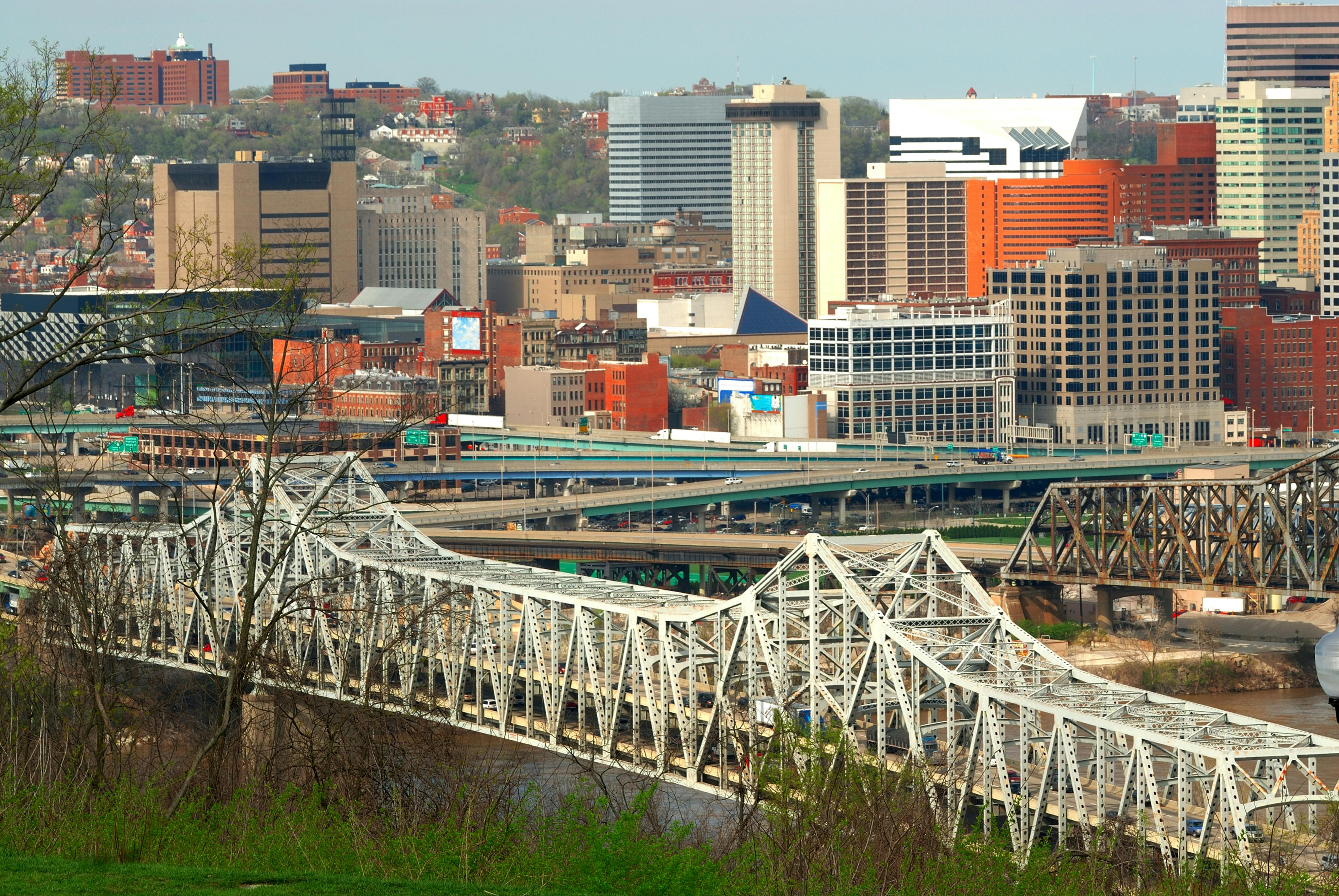 The Brent Spence Bridge connecting Cincinnati, Ohio and Northern Kentucky.