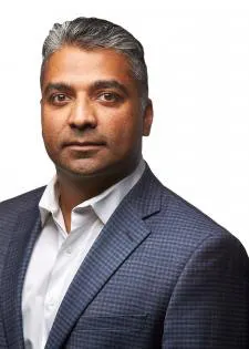 Robbie-Paul-Hi-Res-copy Robbie-Paul-Hi-Res-copy