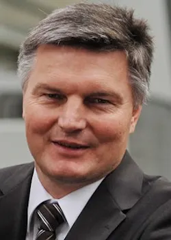 1660252917488 Siblogjohannhofmannheadshot 1660252917488 Siblogjohannhofmannheadshot