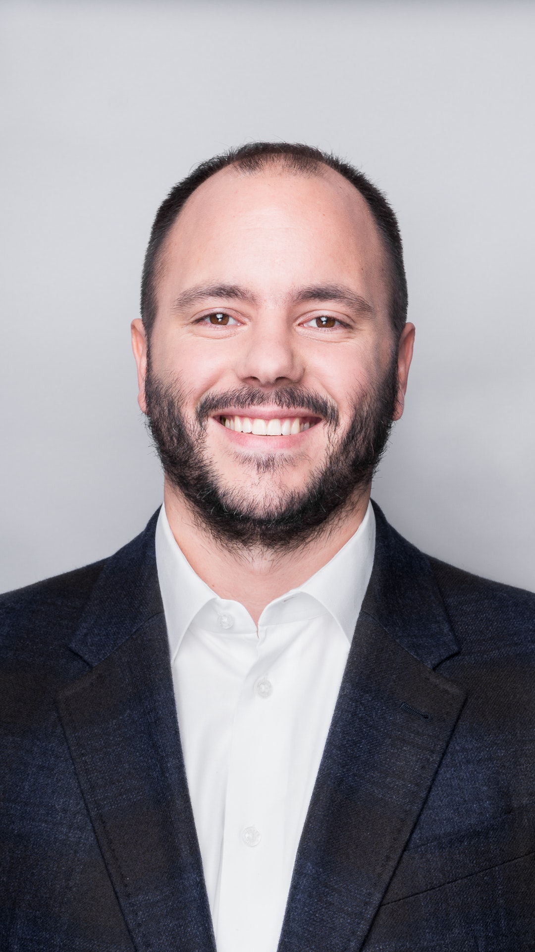 1660343801048 Grzegorzkoblanskiindoorway