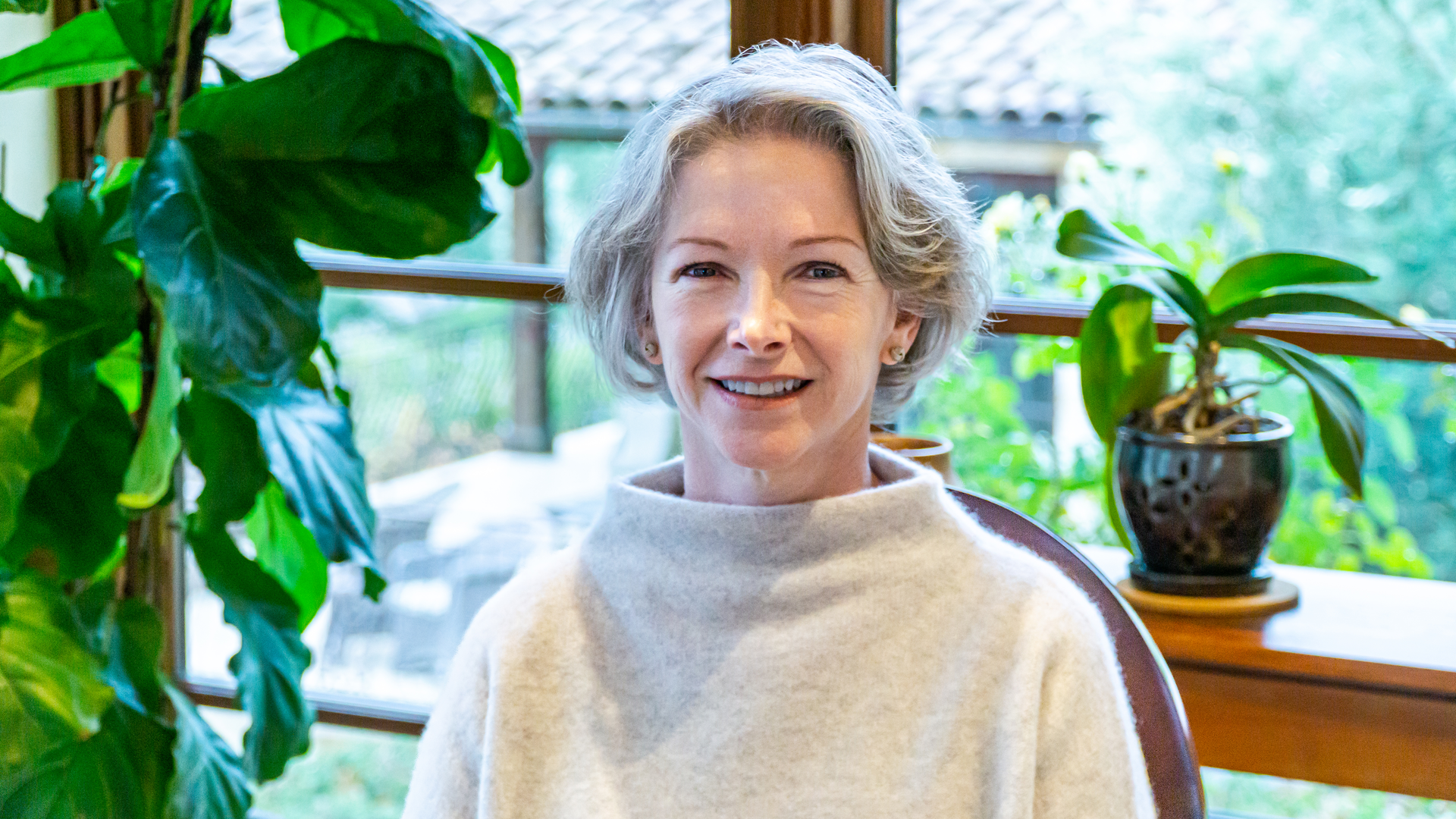 Rhonda Dibachi Ceo Hey Scottie