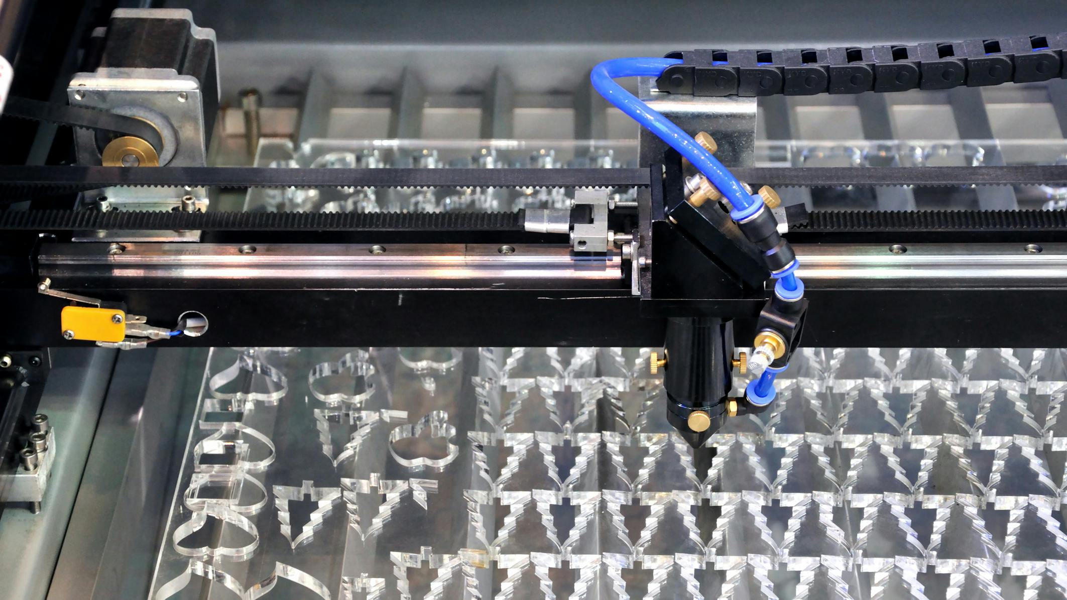 dreamstime_m_22281369