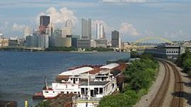 256px Pittsburgh Skyline With Rr Tracks