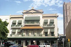 Ec1509 11 2 300x200 Ec1509 11 2 300x200