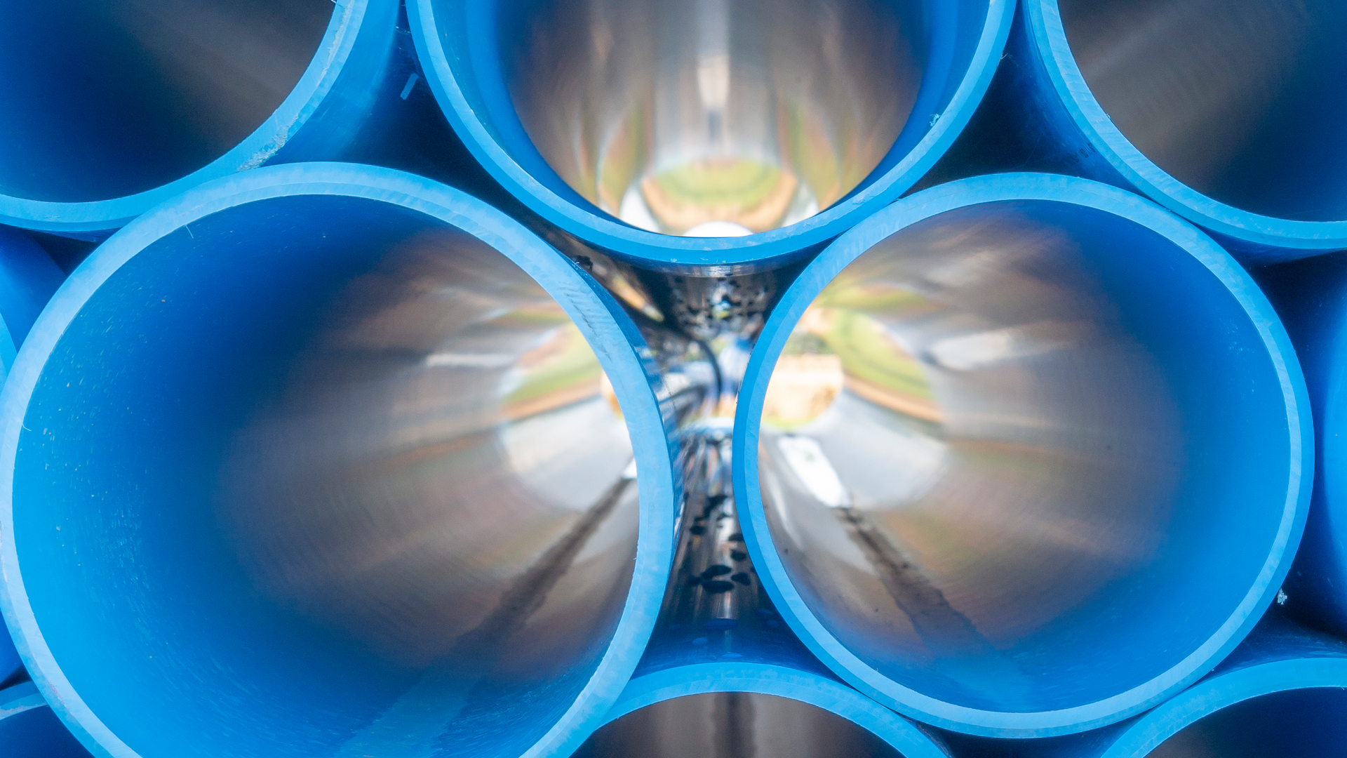 2101sw Pipes Getty 1051560596 5ff475613dd0b