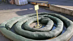 The EnviroSoxx by Filtrexx® removes a wide range of pollutants that includes hydrocarbons, nutrients, heavy metals, bacteria, and sediment. The EnviroSoxx by Filtrexx® removes a wide range of pollutants that includes hydrocarbons, nutrients, heavy metals, bacteria, and sediment.