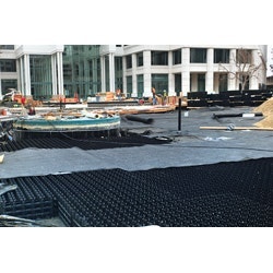 1655262580616-invisiblestructuresrainstore3storage081417