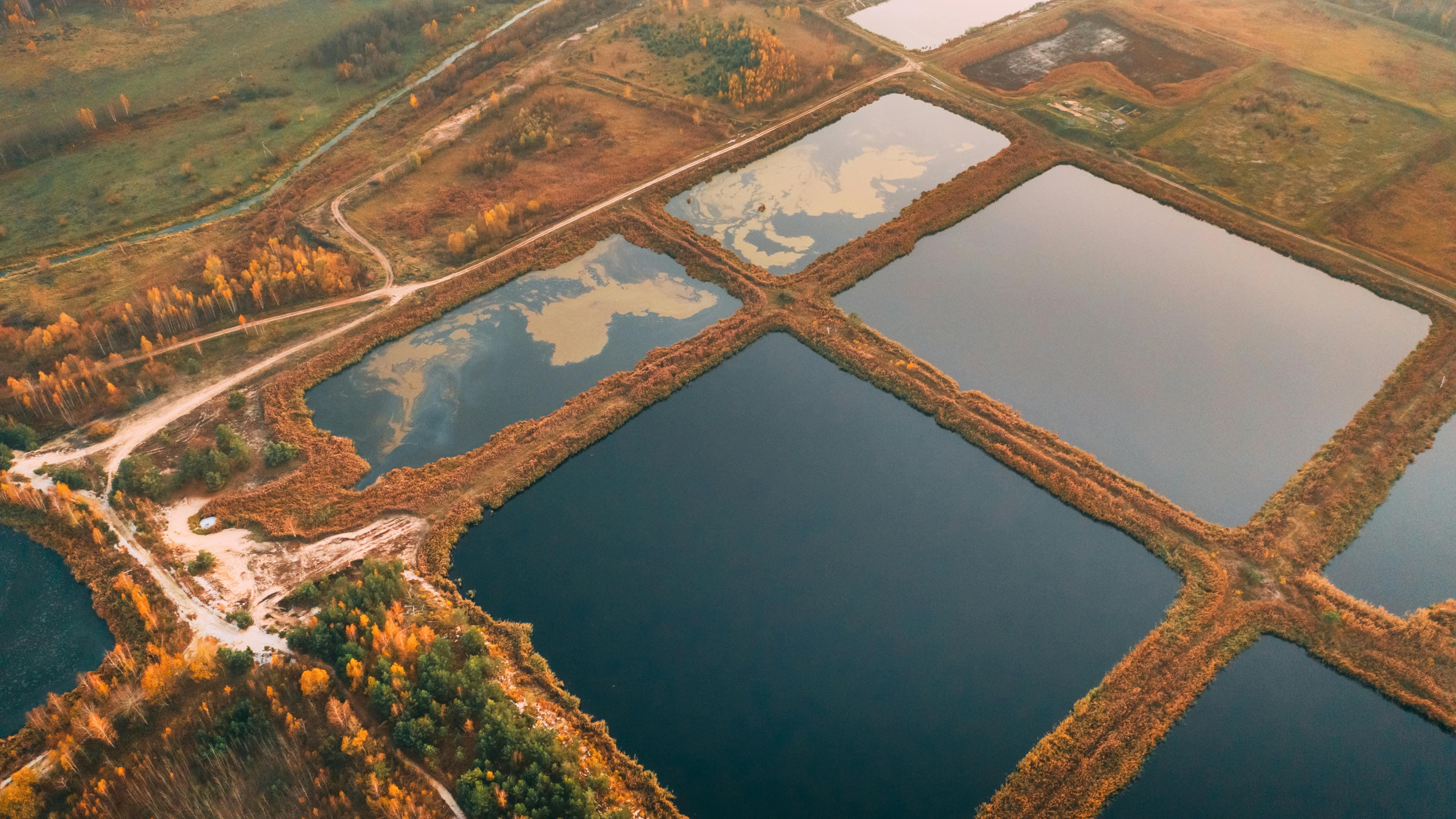 664272a560ad1d555d1a915a Dreamstime Xxl 170389854