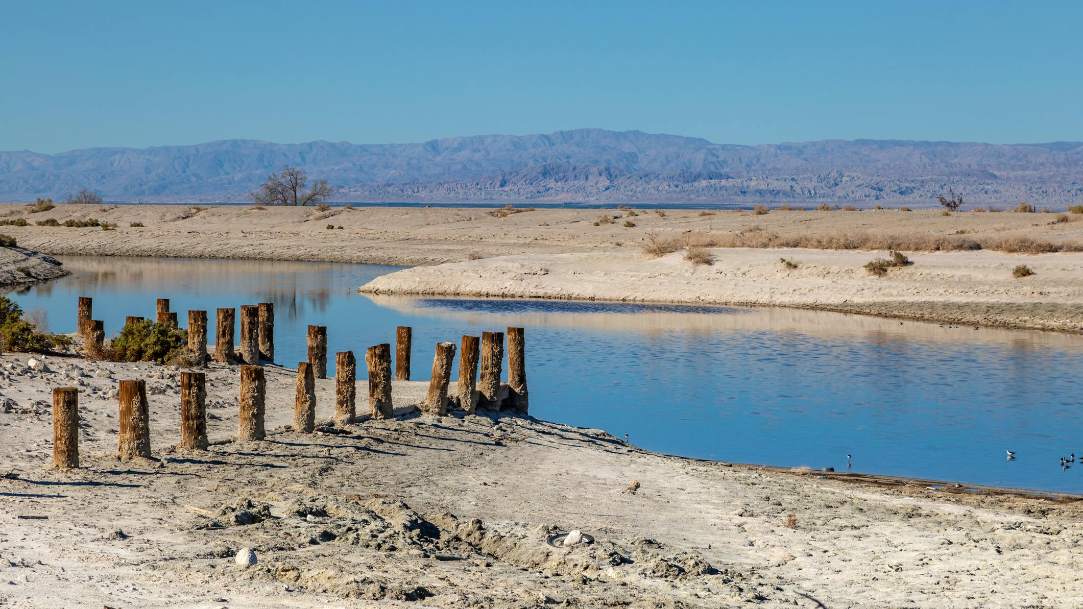 671669097a48c10cf0e1f05b Dreamstime M 129870648