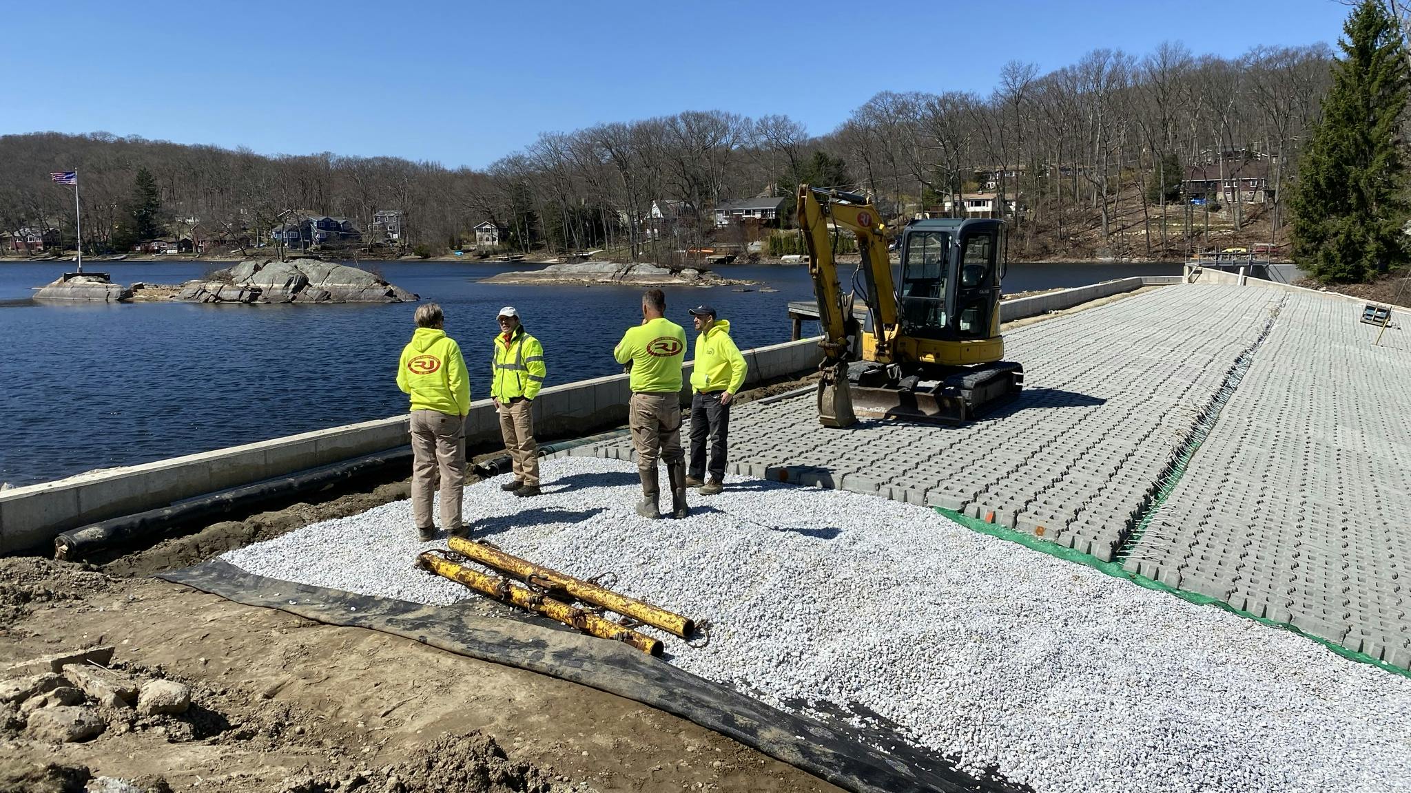 tamarack_img_1358_people