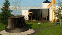 A video on the construction of the first 735kV line is currently being screened at the lectrium above A video on the construction of the first 735kV line is currently being screened at the lectrium above