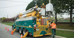 pole-mounted battery pole-mounted battery