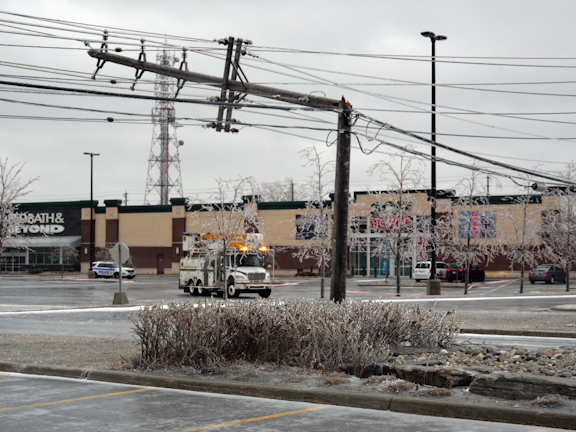Freezing Rain Causes Dozens Of Power Outages Across Ottawa T D World