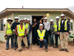 srpcrewswithkennyfamilyafterenergizingtheirhome-739576.jpg srpcrewswithkennyfamilyafterenergizingtheirhome-739576.jpg