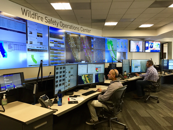 Pg E Upgrades Wildfire Safety Operations Center T D World