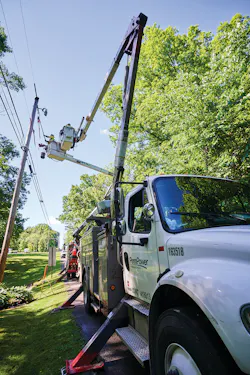 Penn Power customers will benefit from installation of new automated reclosing devices that can help restore power to customers within seconds in the event of a power outage and significantly reduce the length of an outage. Penn Power customers will benefit from installation of new automated reclosing devices that can help restore power to customers within seconds in the event of a power outage and significantly reduce the length of an outage.