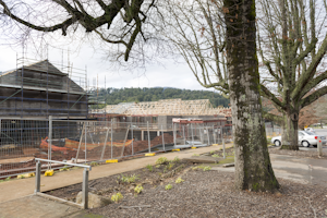 Marysville, Victoria, Australia rebuilds after the 2009 bushfires. Credit: THPStock, Dreamstime.