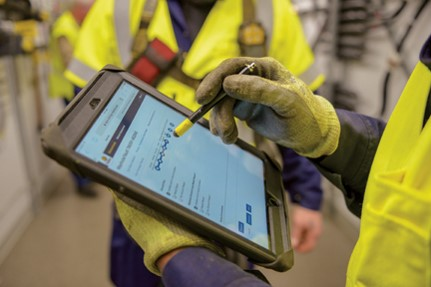 When an outage is reported, a supervisor can evaluate the condition in the suspected manhole on a web-based app, eliminating the need to put the crew at risk by going inside the manhole.