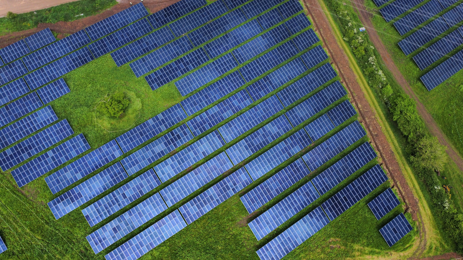 Larks Green Photo 1 0 645a5f09d26ea