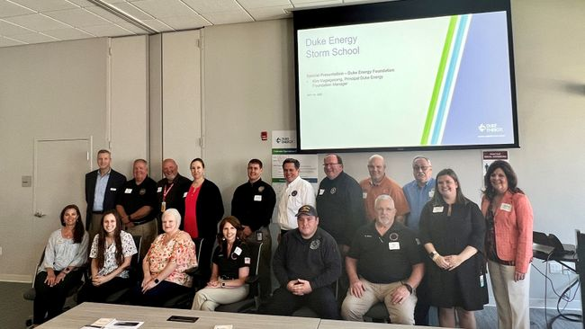 Deok Storm School Mid 64666a865a8b1