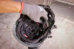 milwaukeehelmet2 milwaukeehelmet2