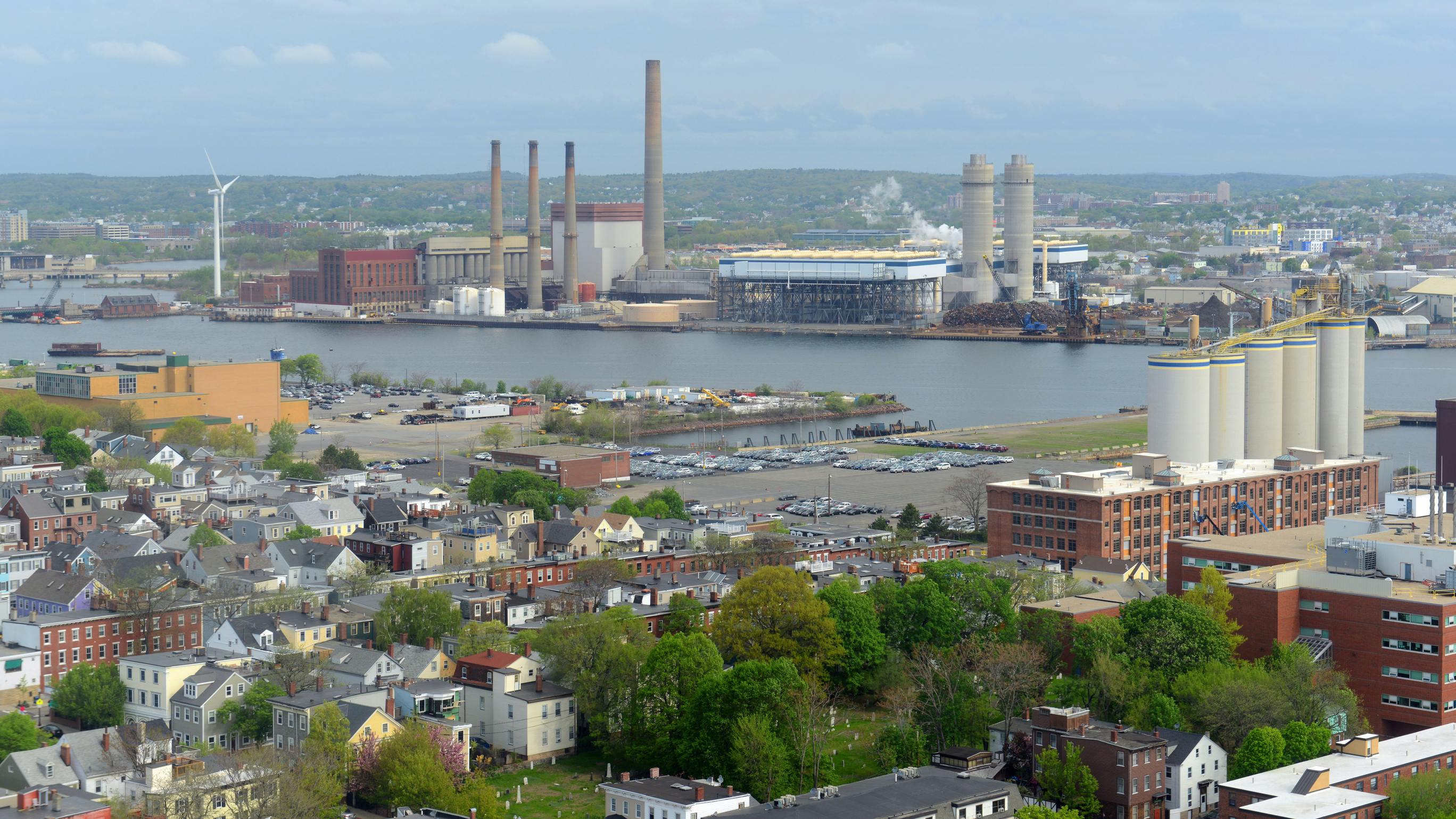 One of the country&rsquo;s oldest power plants, Mystic Generating Station, a six-unit, 1,413-MW combined-cycle facility in Massachusetts, will account for 60% of the natural gas-fired capacity retirements in 2024.