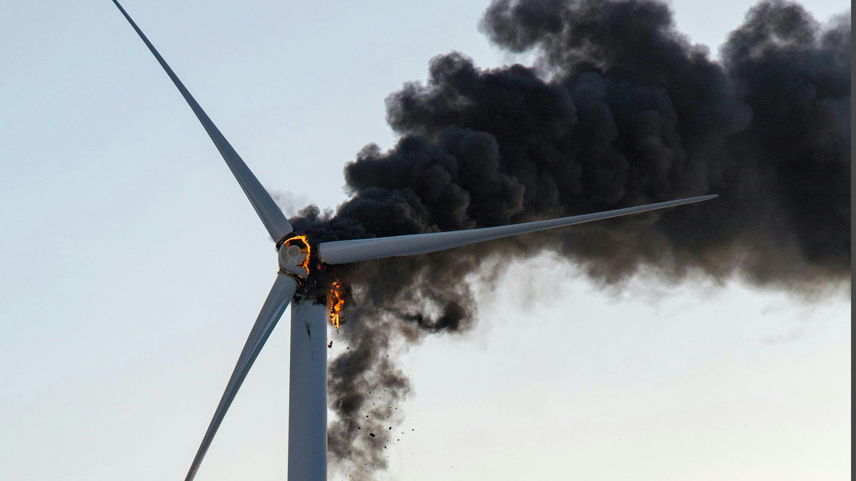 Lightning damage to wind turbines, causing a fire in the nacelle.
