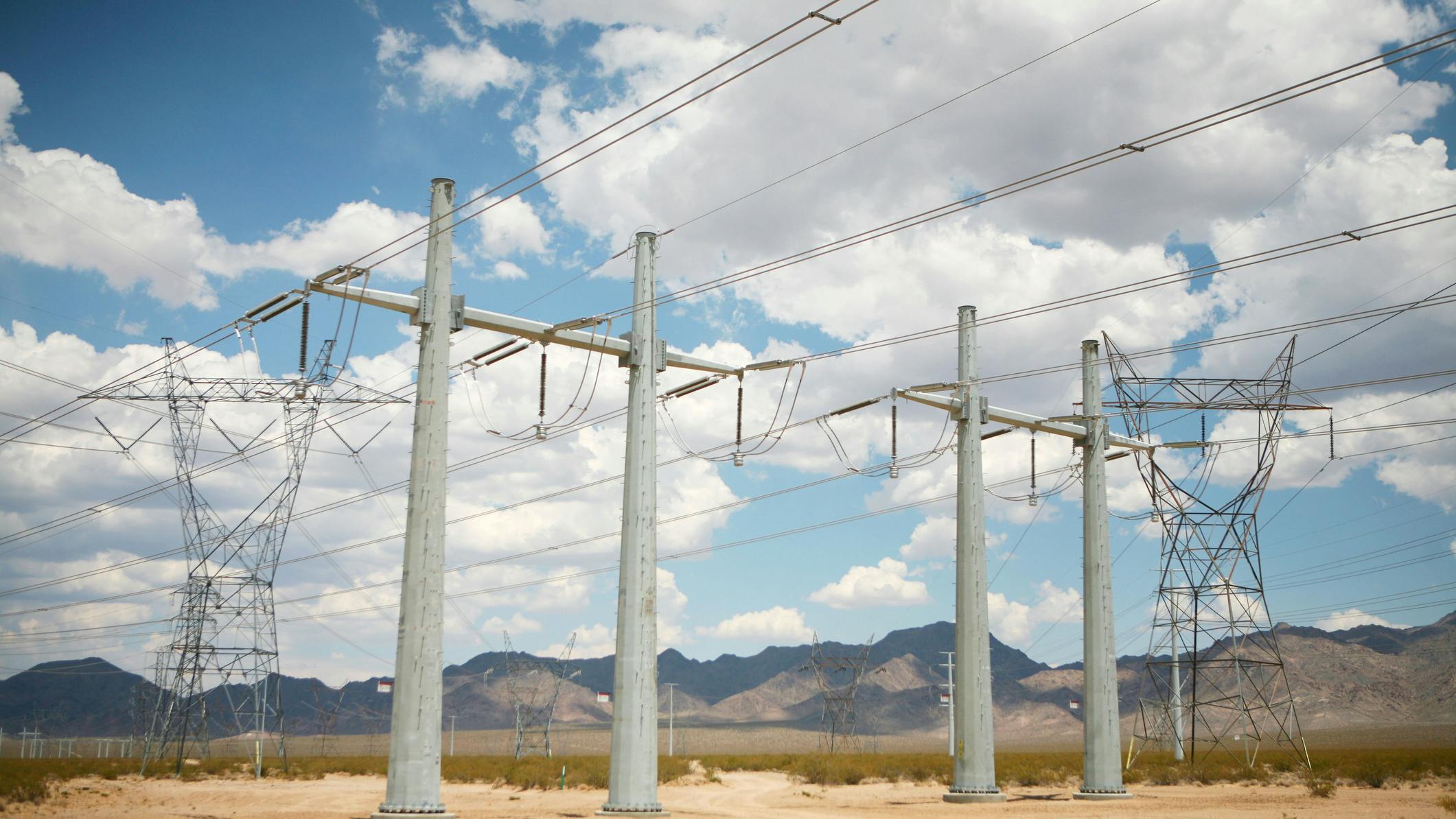 663d10146768572ad1508df1 Dreamstime M 32126020