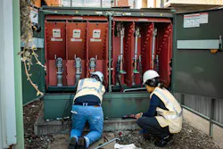 Finalist team installs pilot equipment for monitoring. Finalist team installs pilot equipment for monitoring.