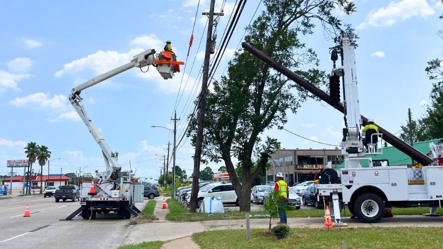Our work continues across the Greater Houston area as part of our resiliency initiative. Here a crew in southeast Houston replaces a wooden distribution pole with a composite pole.